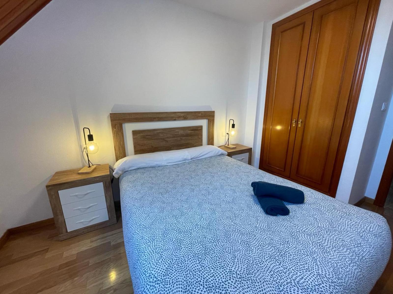 Apartamento Alba4 Jaca Kültér fotó